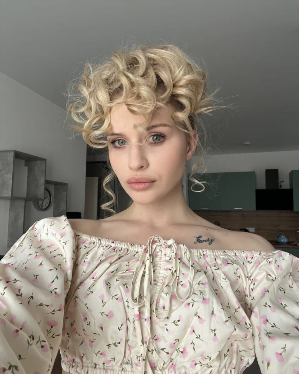 Кадр из сета Лины Лина Косова кадр из фотосета