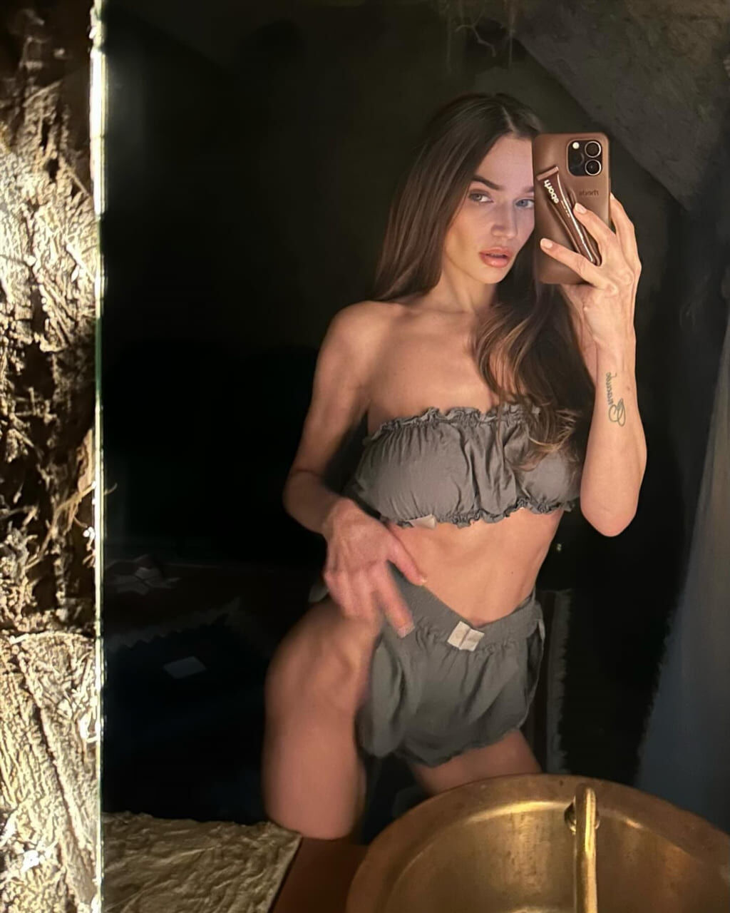 Винтажные фото Алены — кадр из сета #107 Алена Водонаева слив винтажных снимков (кадры из закрытого архива, кадр 107)