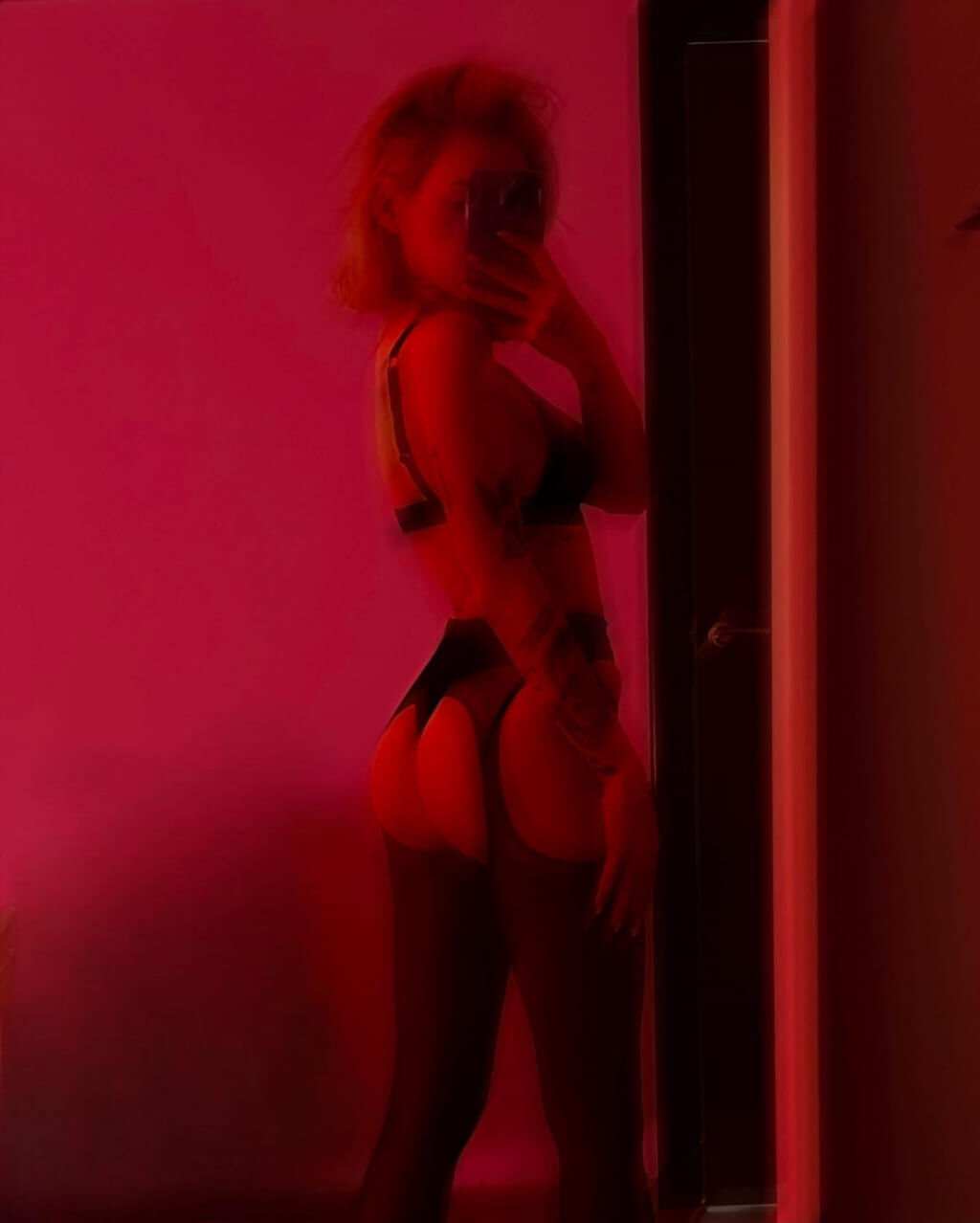Фотосет кис-кис Горячая фотосессия кис-кис Олешева