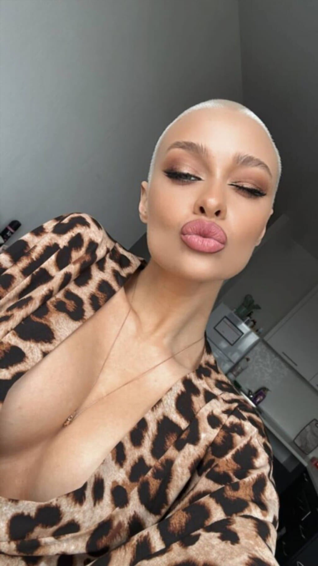 анастасия хамраева (farruhhhamraeva) слив откровенных фотосетов (детальный ракурс, кадр 110)