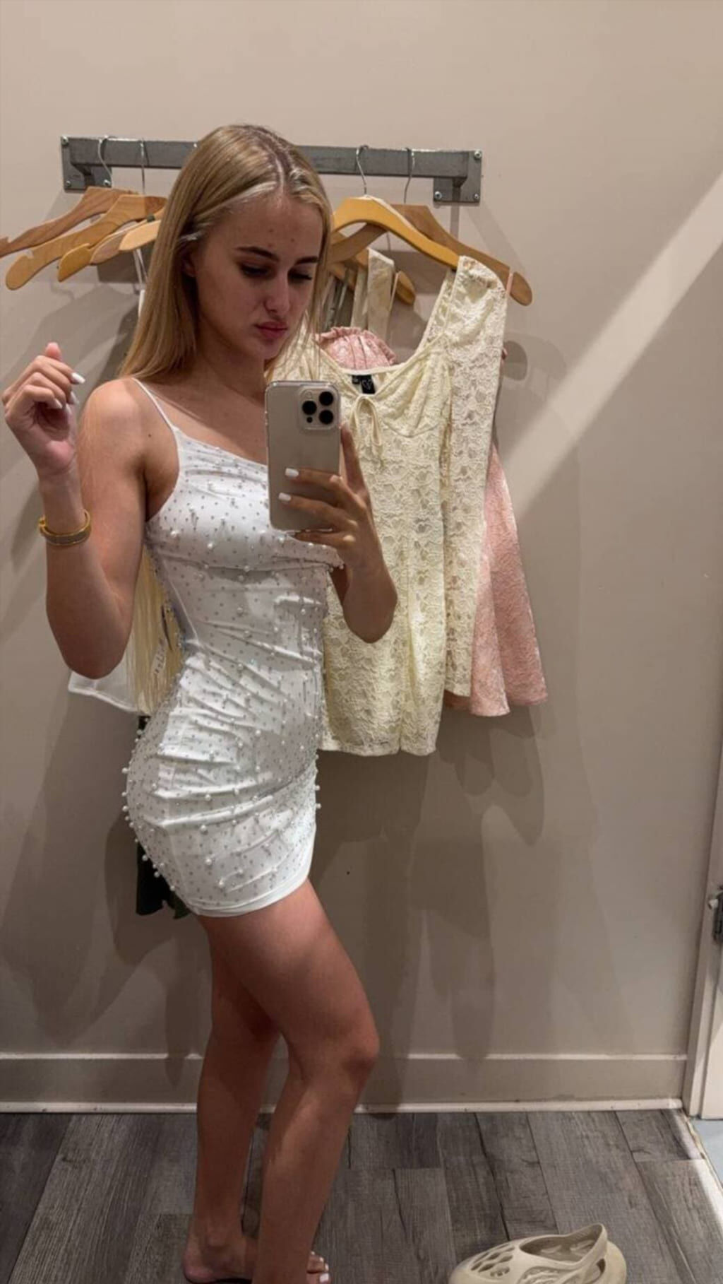 Новые фото Савастру — подборка #74 Новые слитые фото Арины Савастру (подборка из сета, кадр 74)