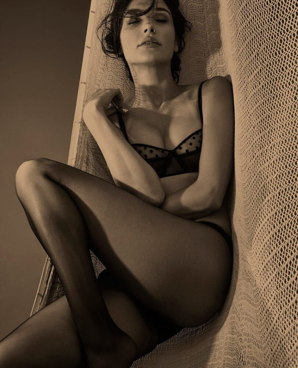Новый слив сета Gal Gadot (горячие кадры, кадр 153)