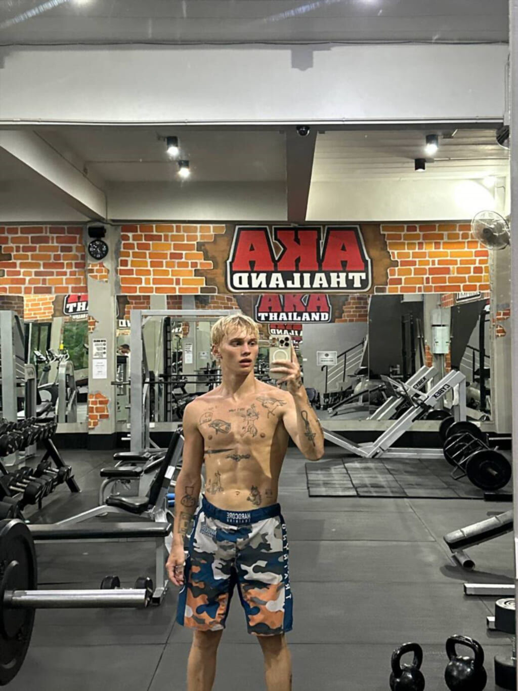 Откровенная фотосессия Дани Милохина