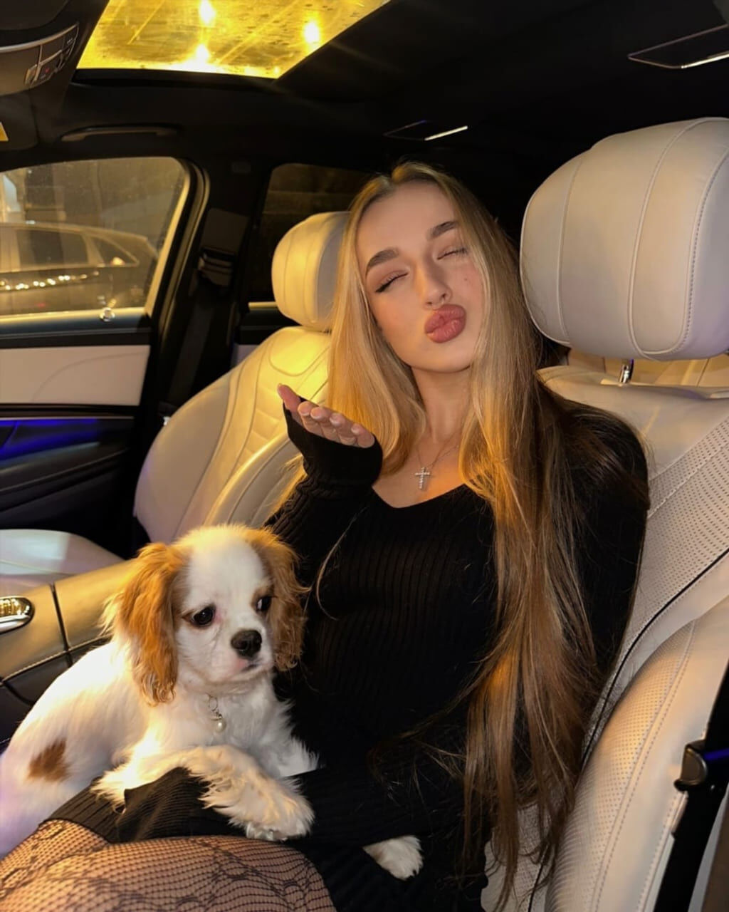 Miss Dariali в откровенном образе (горячие кадры, кадр 95)