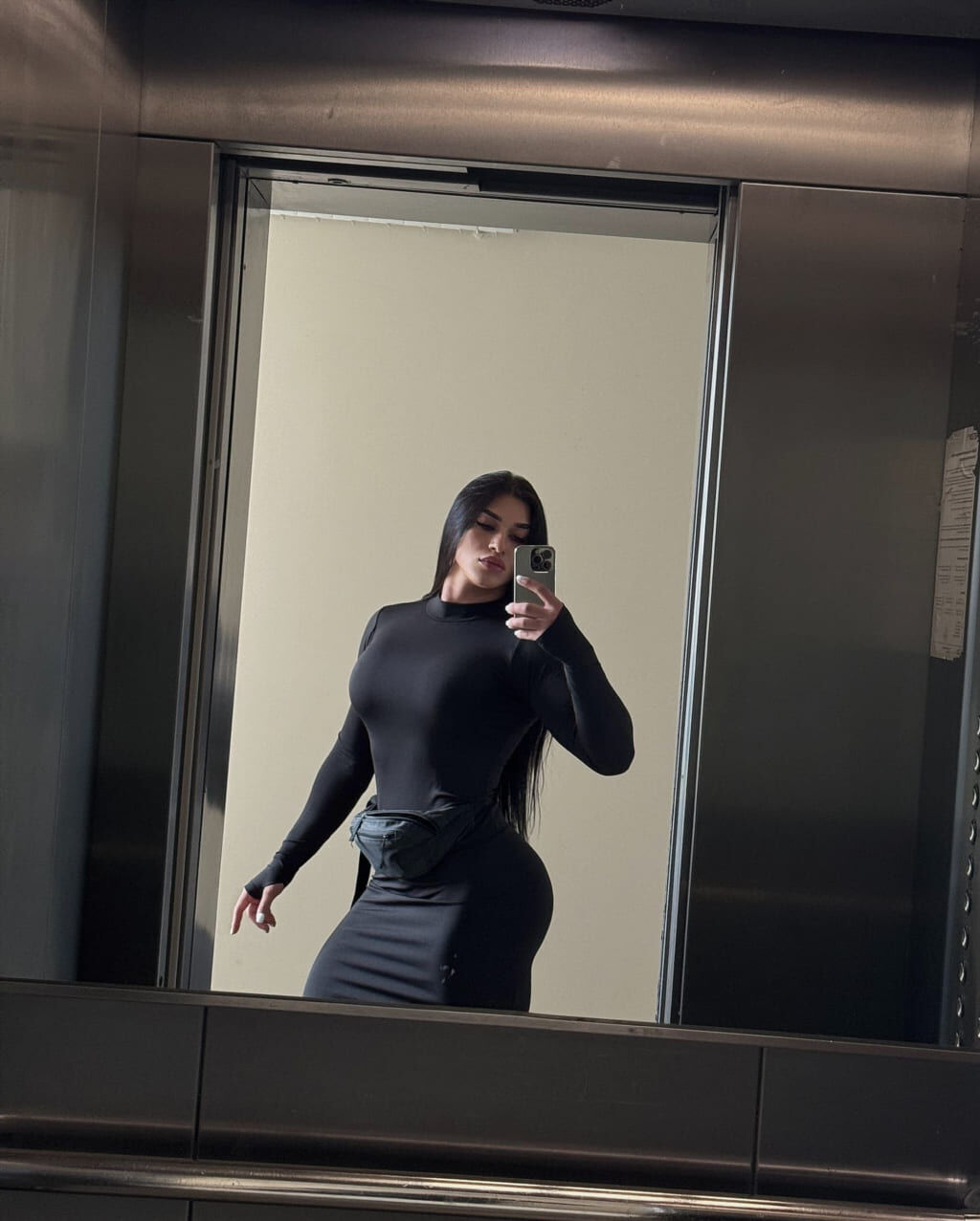 Дарья Плужникова горячая фотосессия (откровенный фотосет, кадр 41)