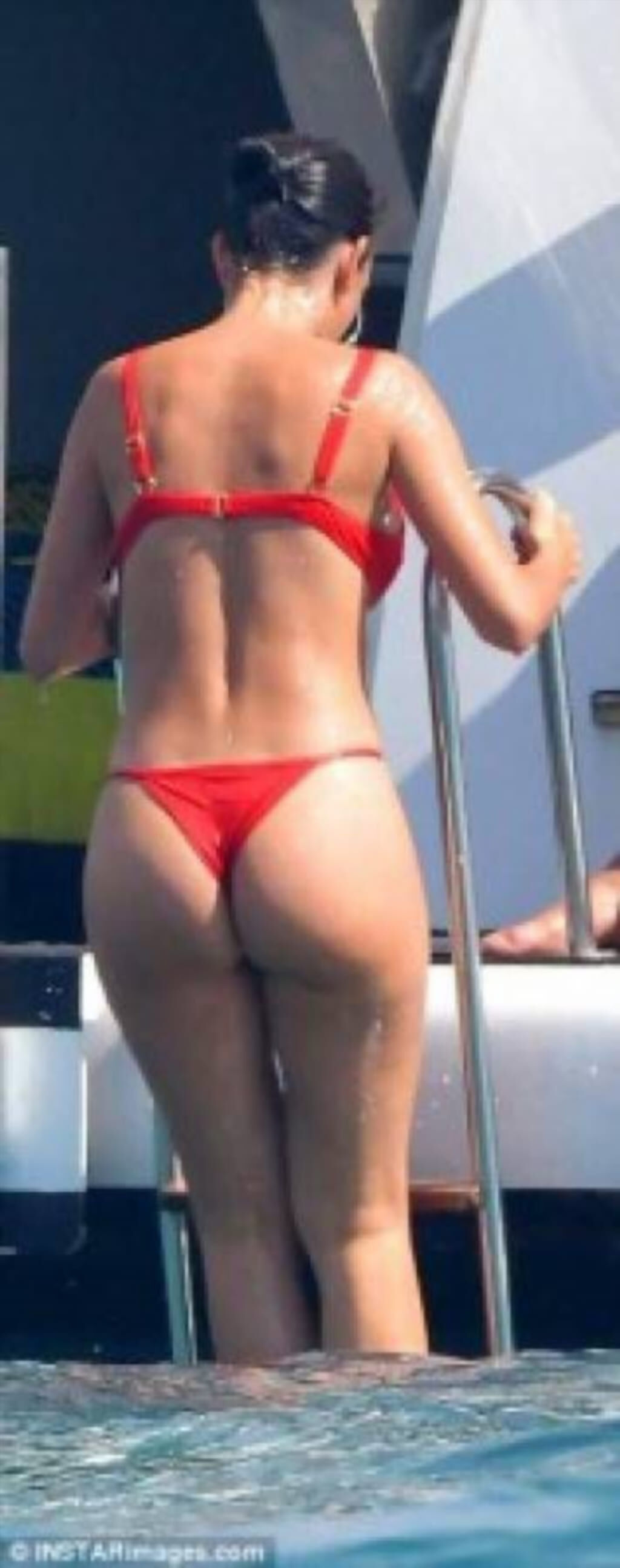 Скрытая камера Georgina Rodriguez (горячие кадры, кадр 43)