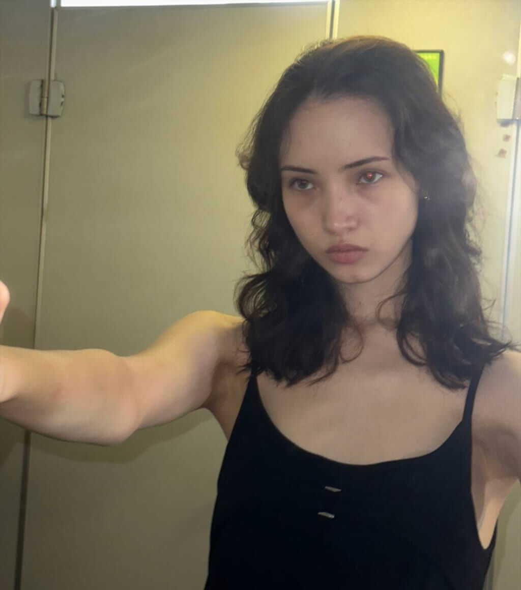 Слив Карамбейби: фотосессия в деталях (горячие кадры, кадр 32)