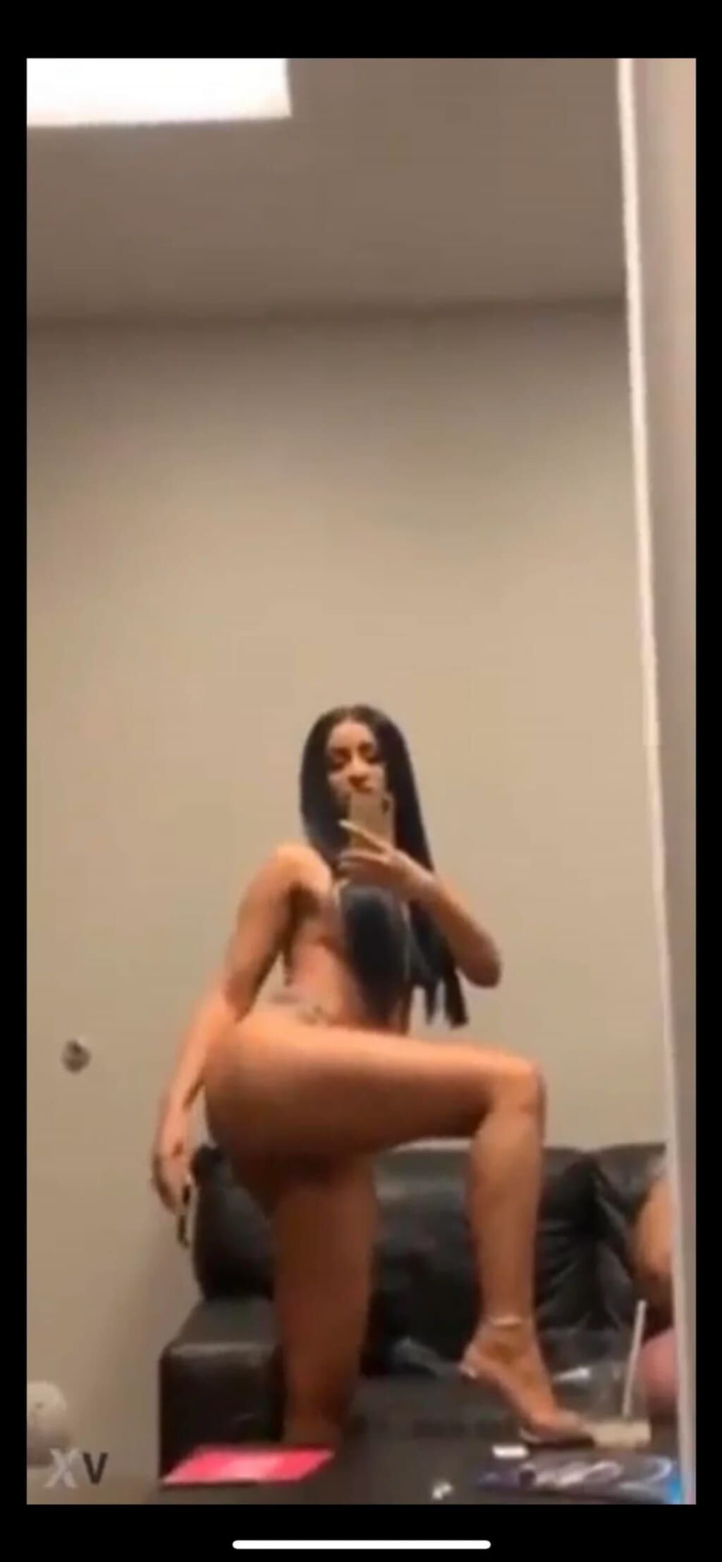 слив карди би (cardi b) фото из закрытого профиля (откровенный фотосет, кадр 33)