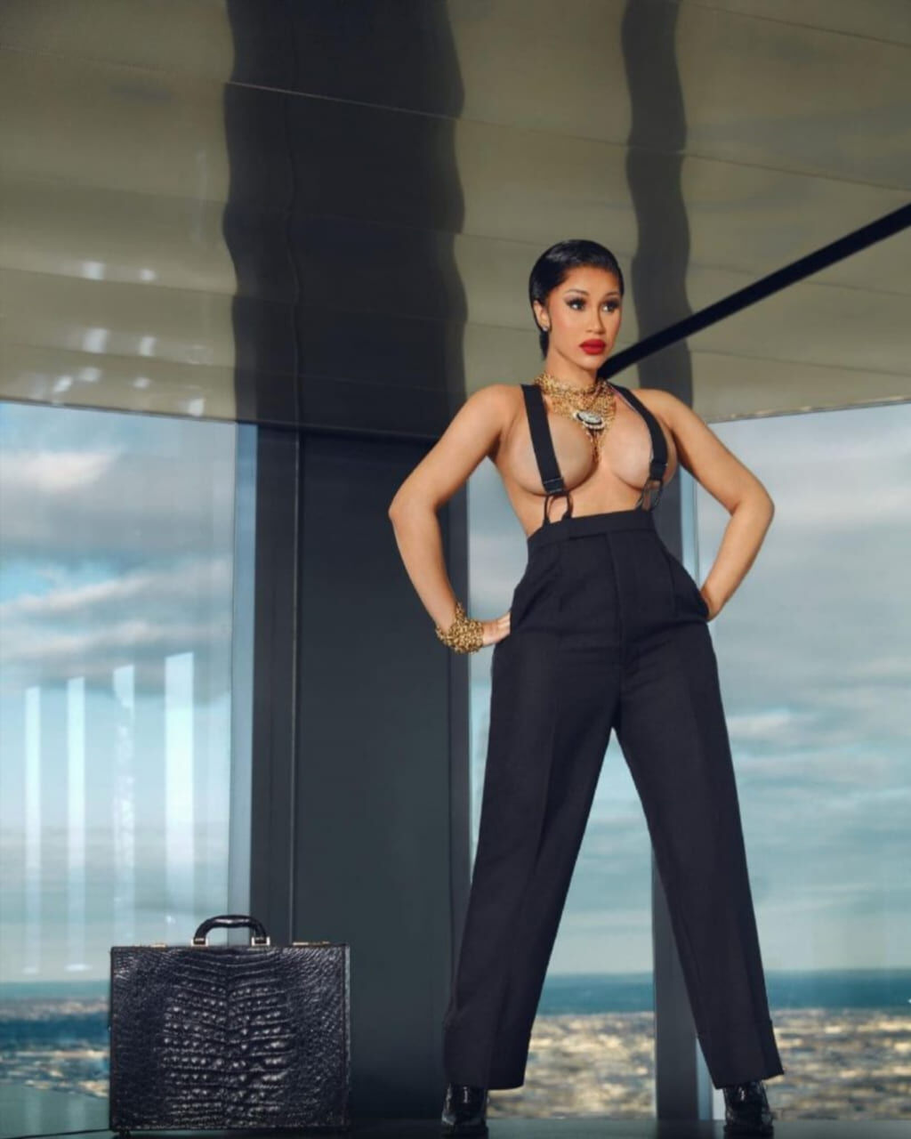 эксклюзивные кадры и слив карди би (cardi b) (детальный ракурс, кадр 77)