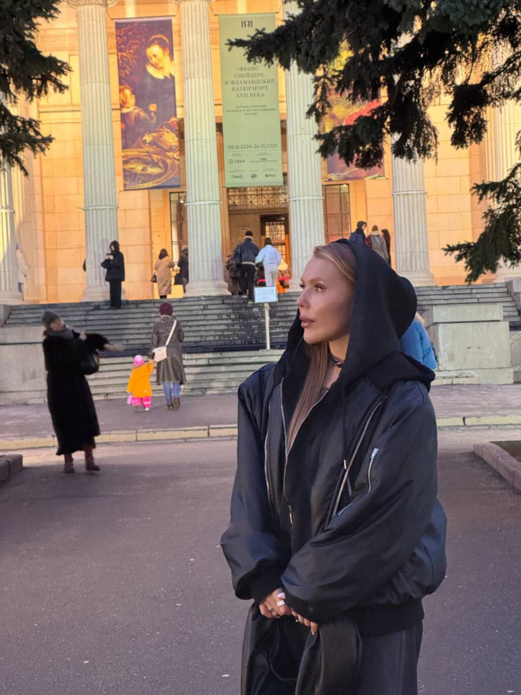 Карина Кросс слив закулисных фото