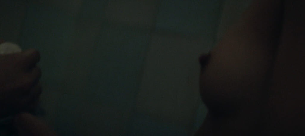 Личные кадры Margaret Qualley (горячие кадры, кадр 24)