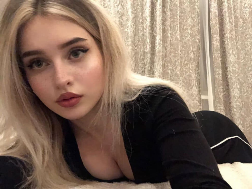 Эксклюзивный слив фото Марьяны Мосс