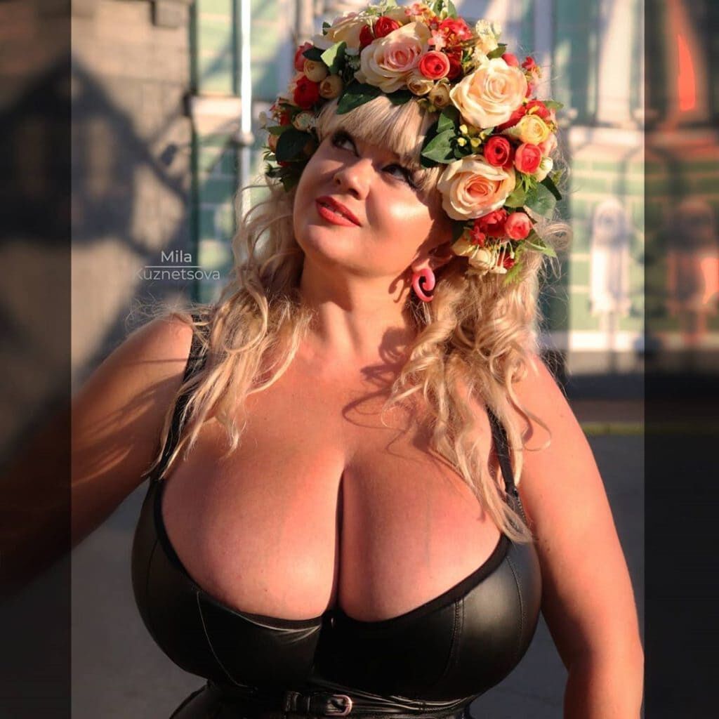 Слив фотосессии Милы Кузнецовой (детальный ракурс, кадр 28)