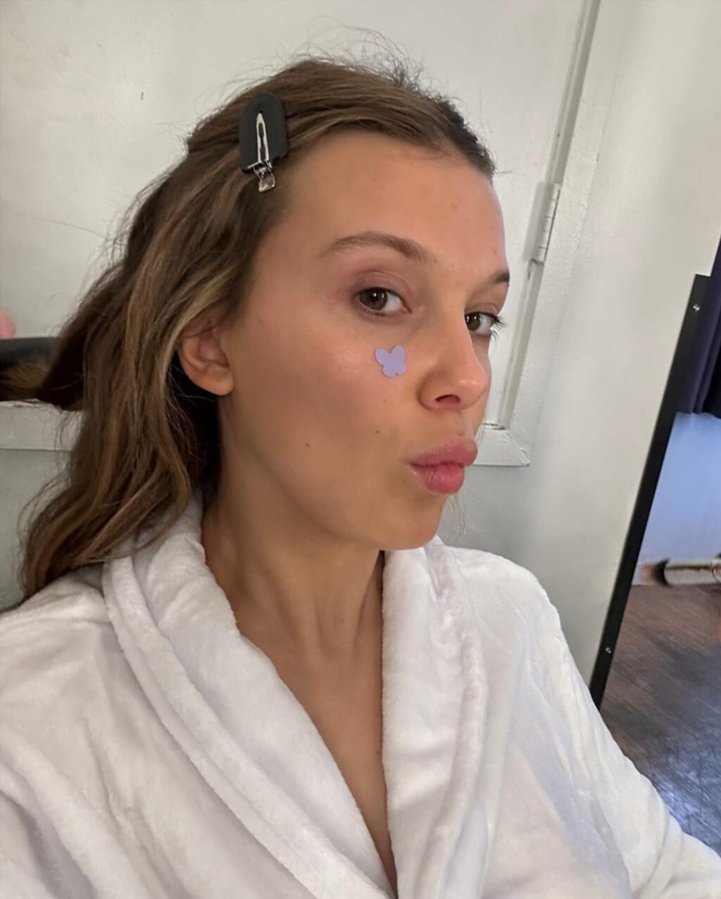 Бэкстейдж съемки Бэкстейдж фотосессии Millie Bobby