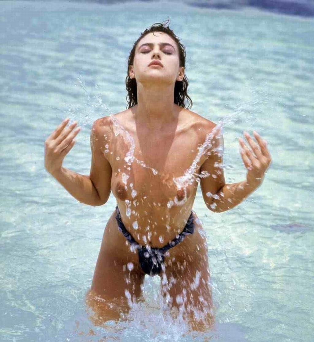 Моника Беллуччи слив с фотосета 90-х (эксклюзивные кадры, кадр 157)