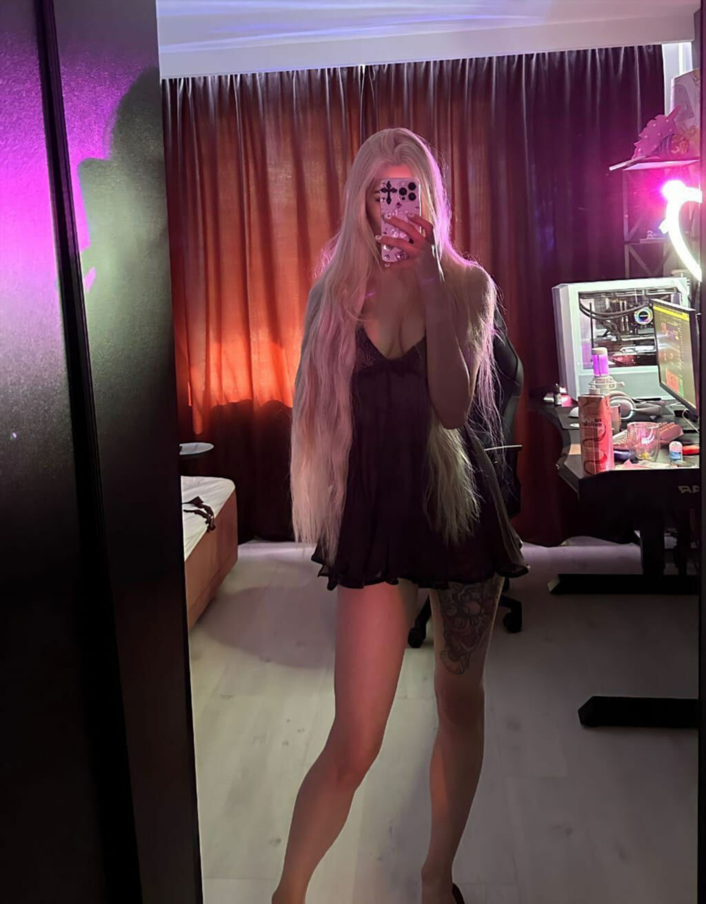 Новая фотосессия Слив Morana Battory новая фотосессия