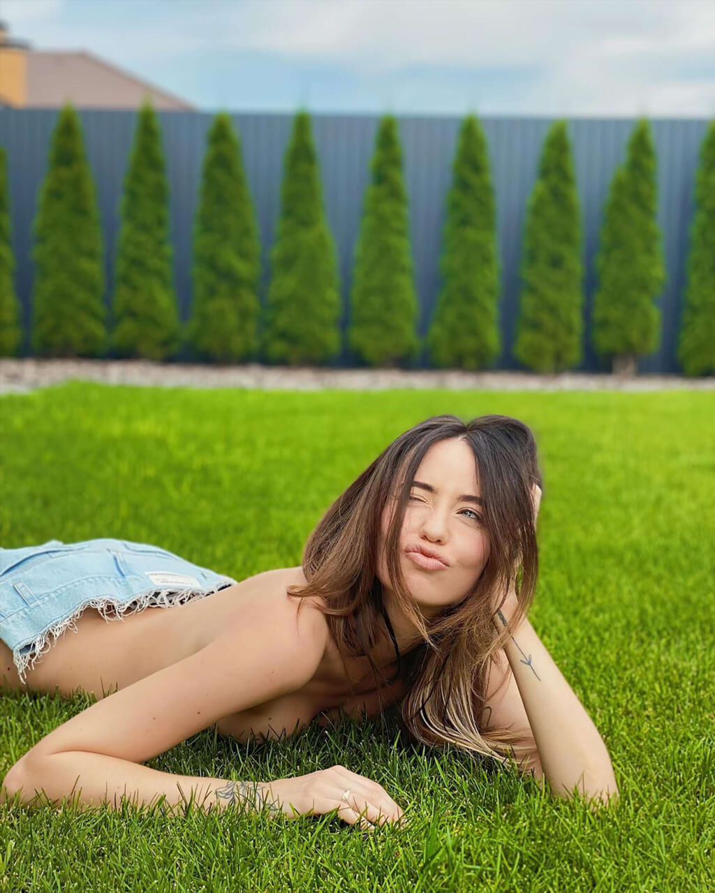 Слив фотосессии Нади Дорофеевой для глянца (откровенный фотосет, кадр 83)