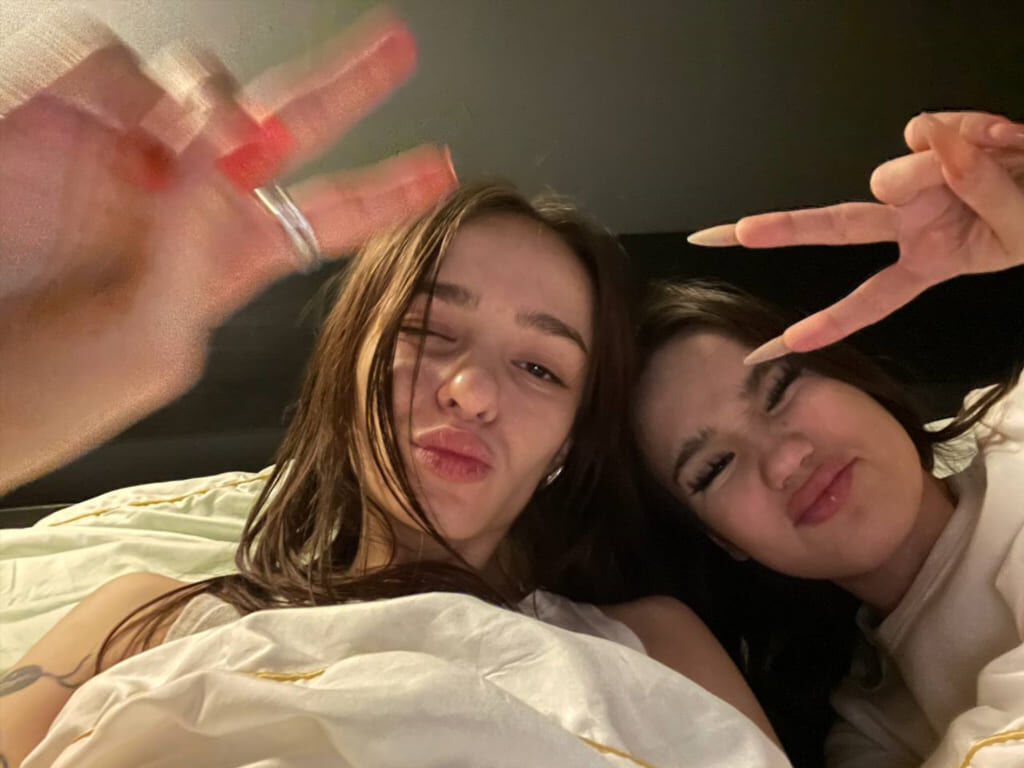 Свежий слив neonovva: новые фотографии (откровенный фотосет, кадр 99)