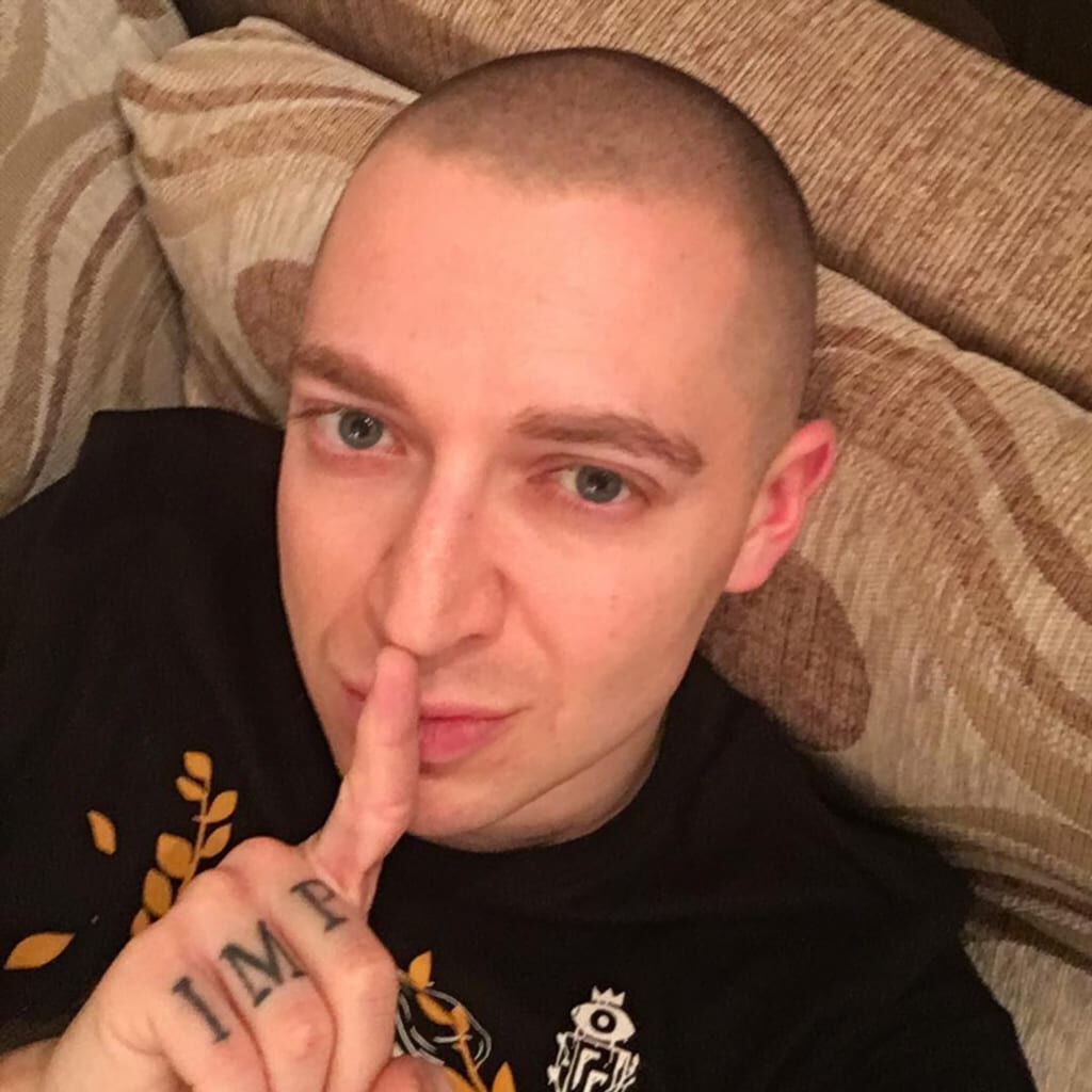 Слив студийной съемки Oxxxymiron (откровенный фотосет, кадр 19)