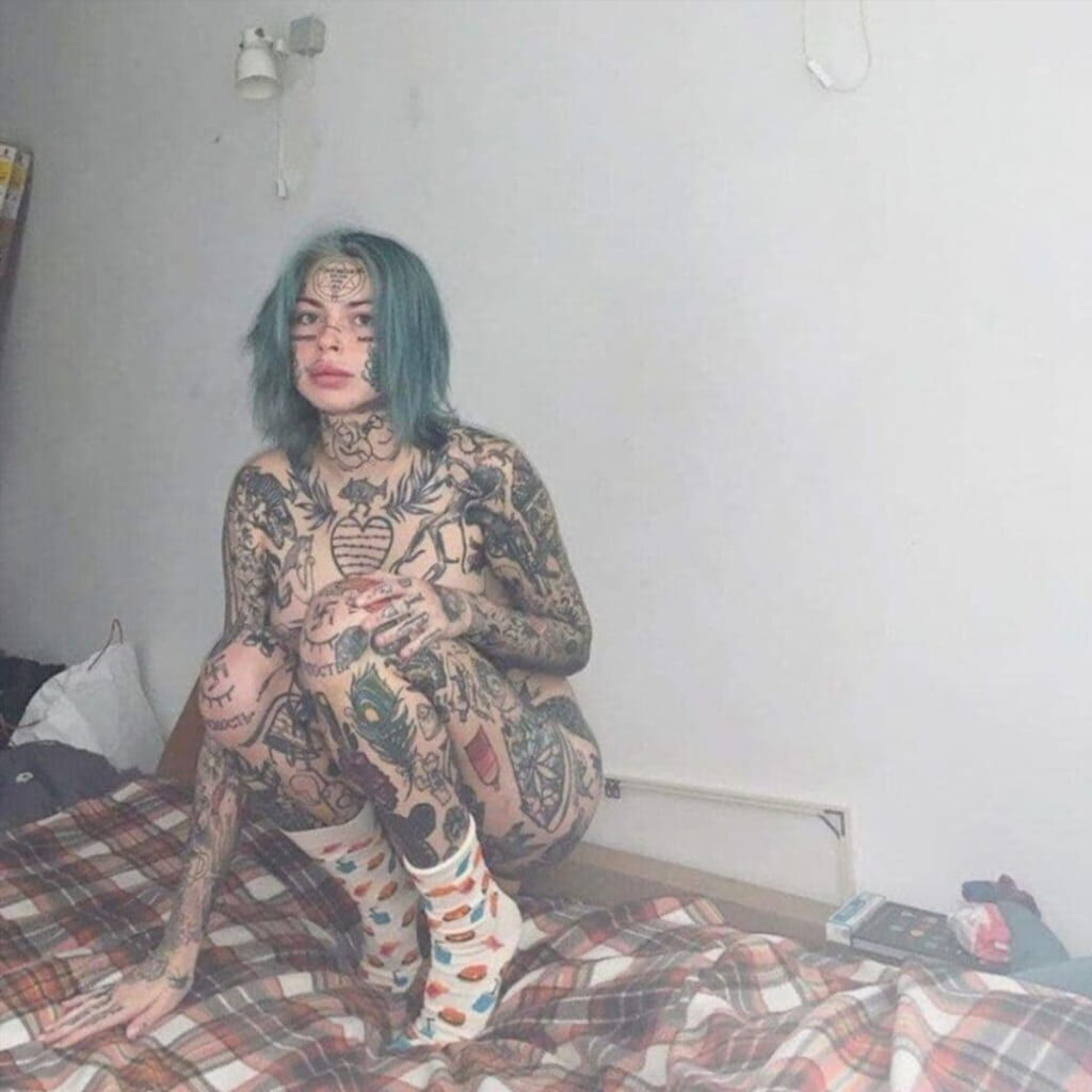 Новый слив Полины Фейс в белье кадр 68