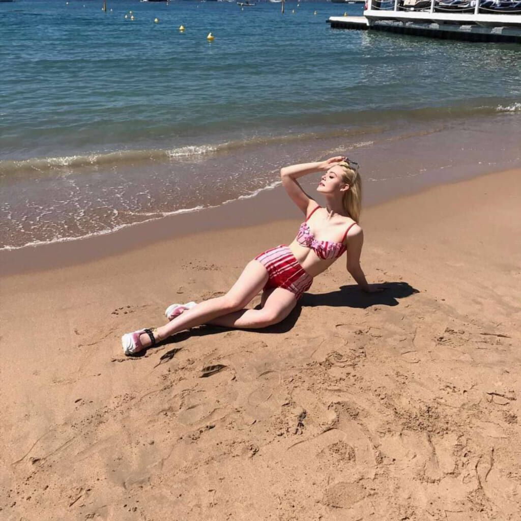 Откровенные фото Слив откровенных фото Elle Fanning