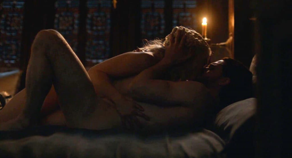 Архивные снимки Emilia Clarke, слив (горячие кадры, кадр 66)