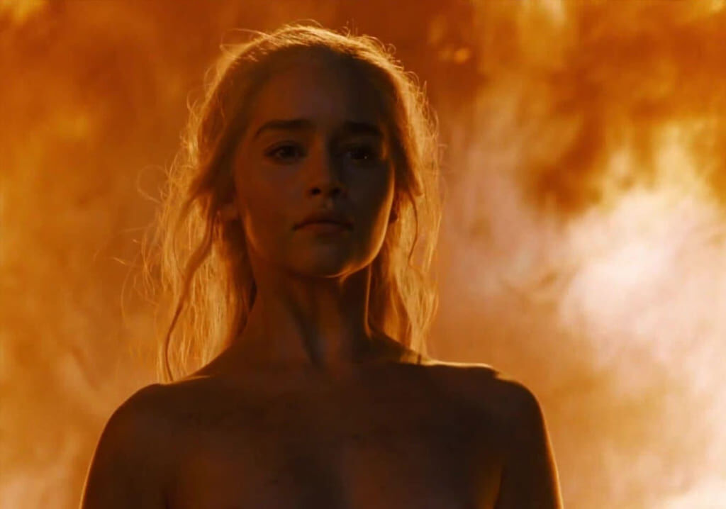 Слив материалов с Emilia Clarke (детальный ракурс, кадр 62)