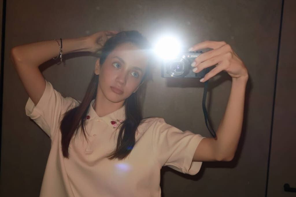 Ангелина Клевцова снимки для бусти (откровенный фотосет, кадр 44)