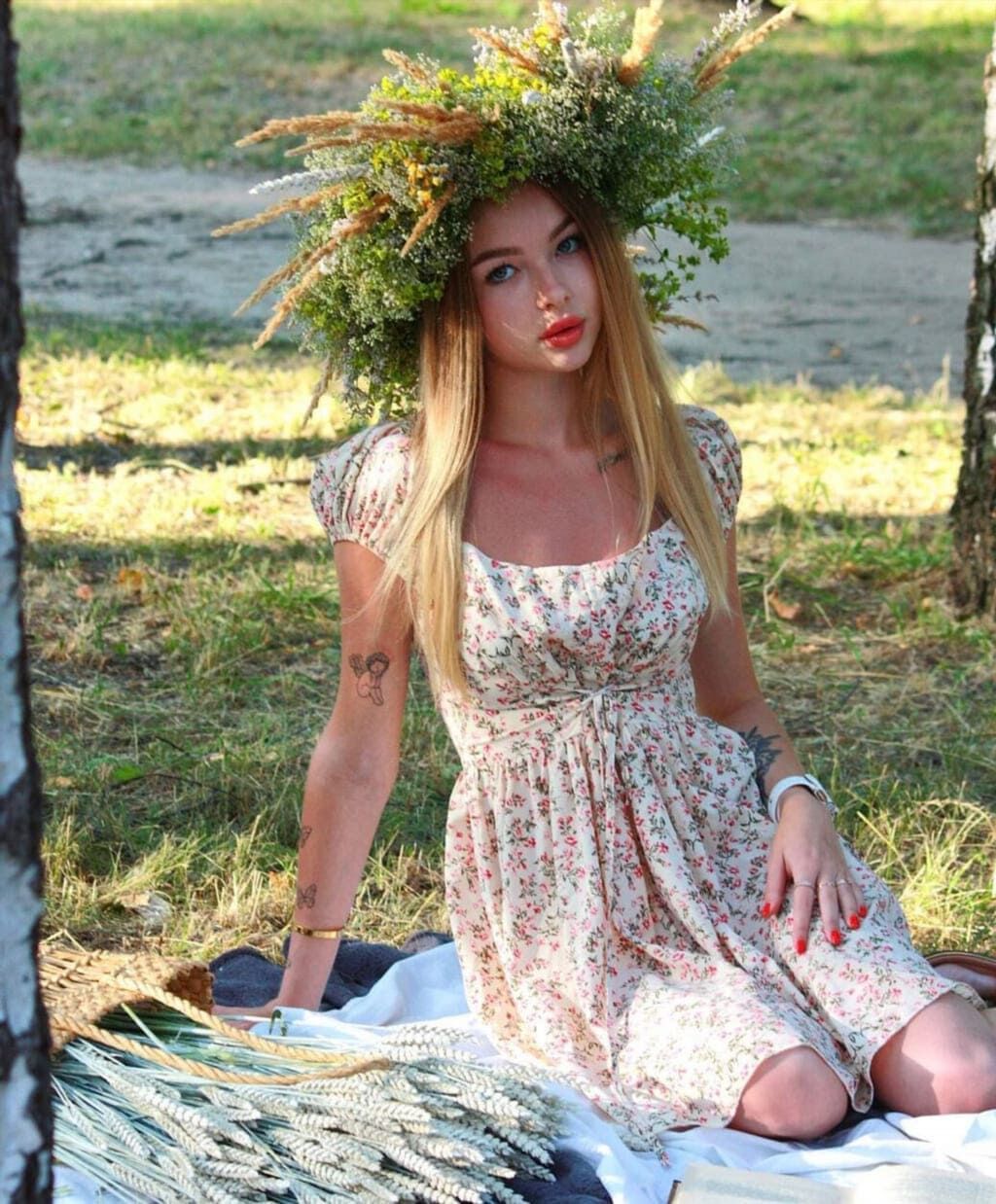 Скрытый архив: слив amlolliii (откровенный фотосет, кадр 48)