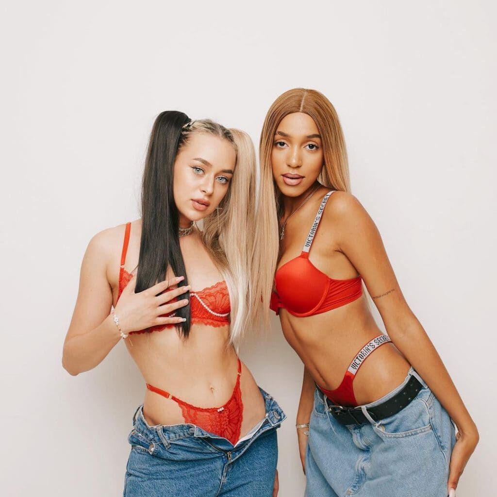 Приватные кадры Bad Barbie с фотосета кадр 22