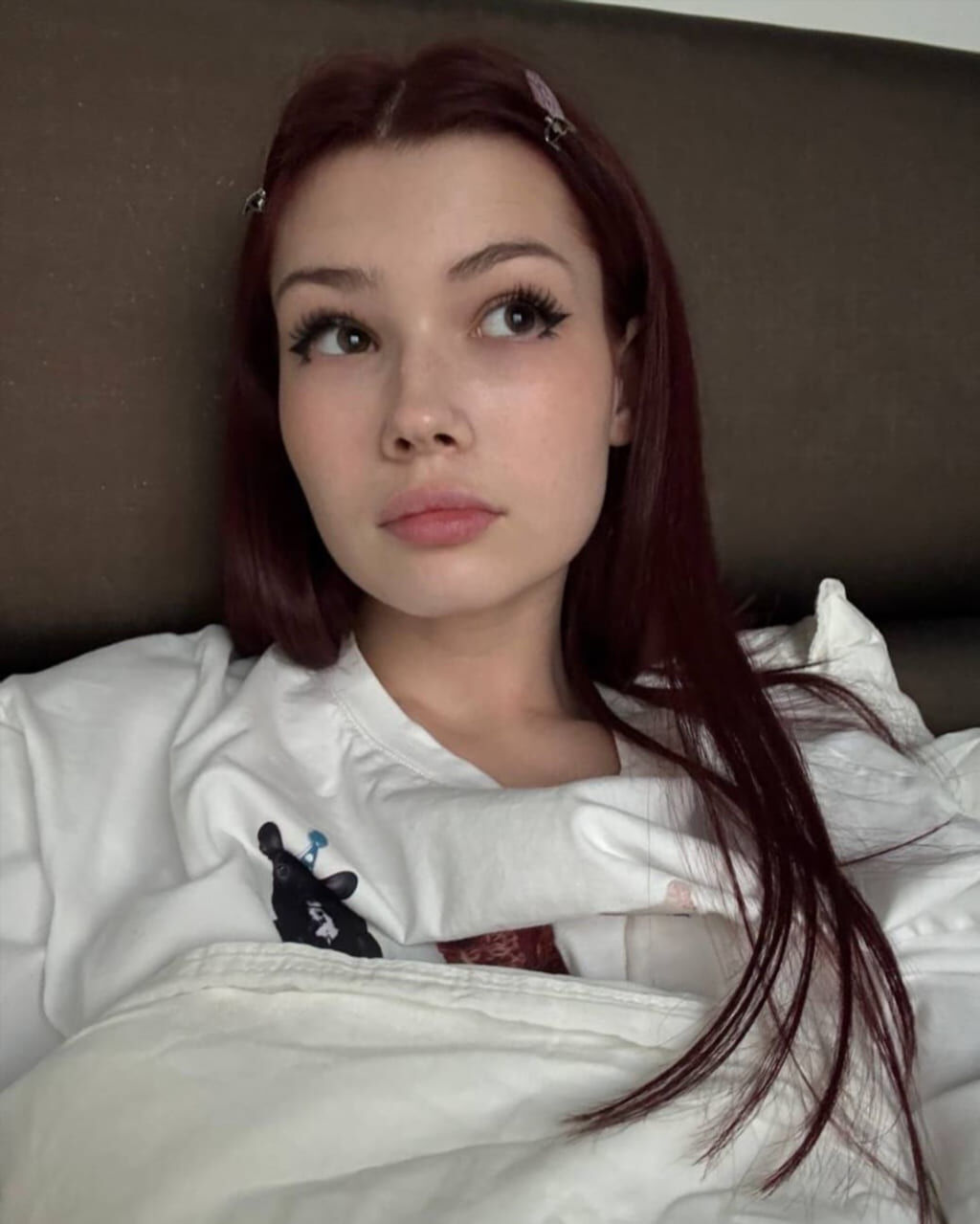 В черном кружеве Слив bonnie petite в черном кружеве