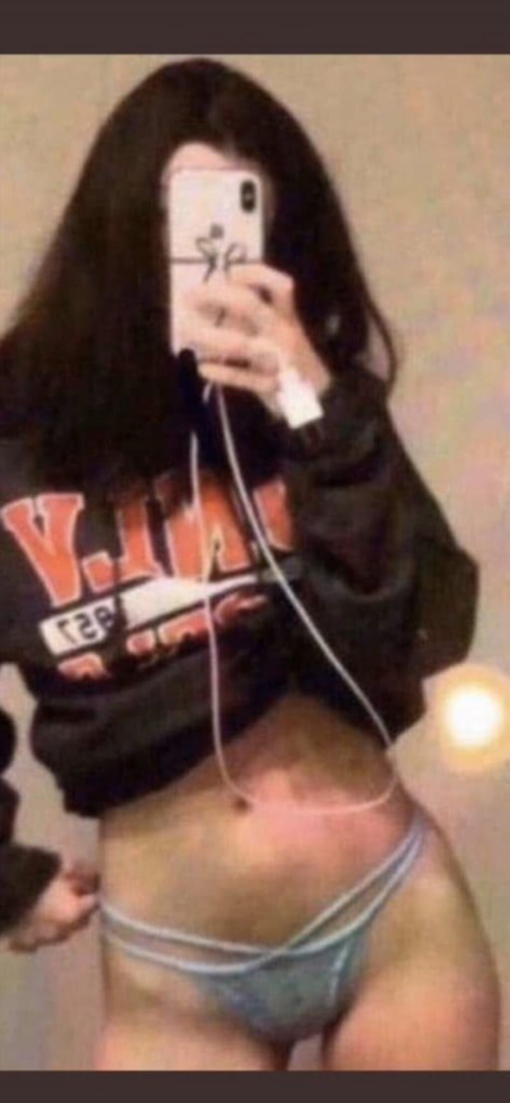 Слив фотосессии Charli D’Amelio в белье (подборка из сета, кадр 64)