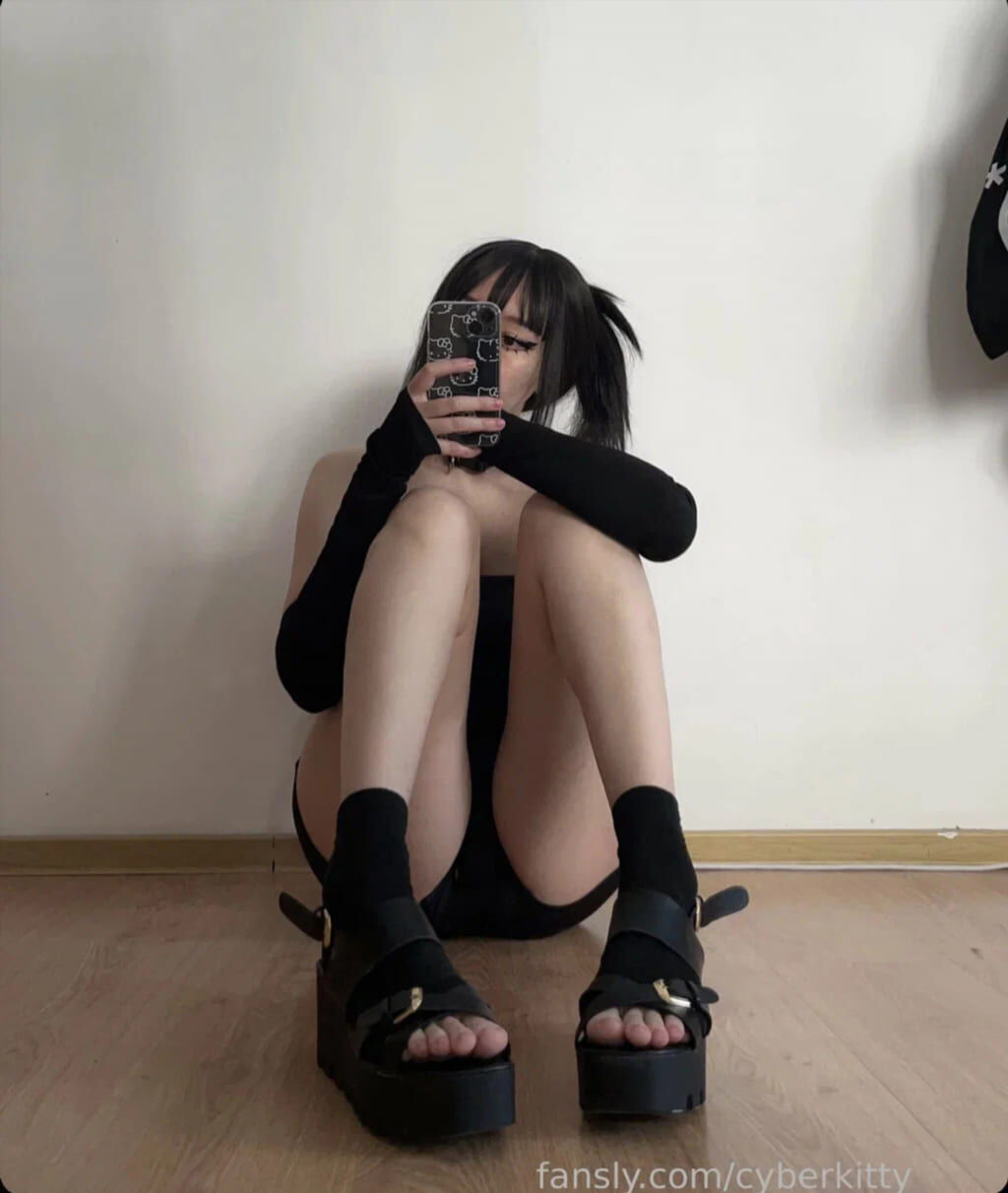 Архив Sunny Ray — кадр из сета #78 секретный архивный слив sunny ray cyber kitty (свежие снимки, кадр 78)