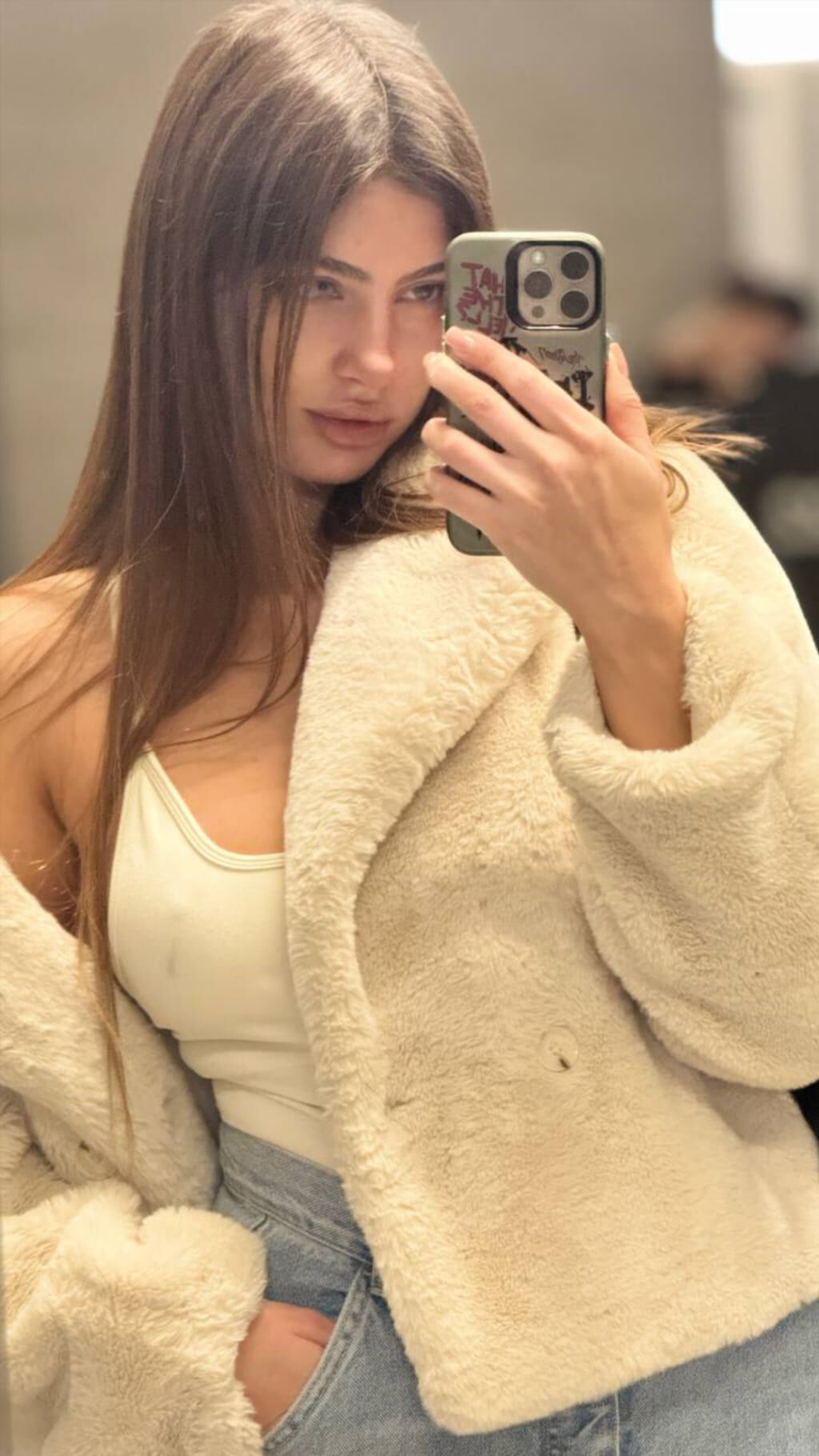 Галерея Diana Rosca — архив #71 Полная галерея Diana Rosca слив (эксклюзивные кадры, кадр 71)