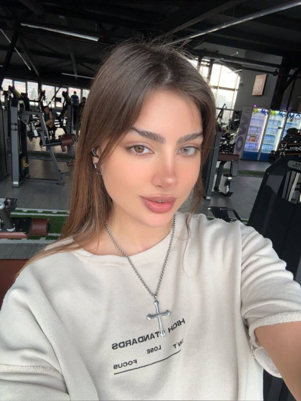 Фотосессия Diana Rosca Слив фотосессии Дианы Роска онлайн