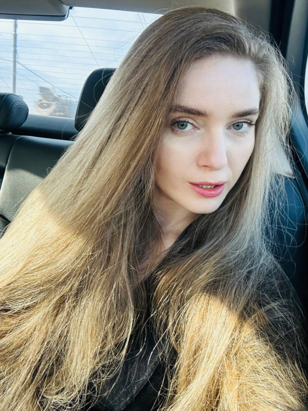 Dinablin на стриме — эксклюзив #39 Кадры со стрима стримерши Dinablin (в высоком качестве, кадр 39)