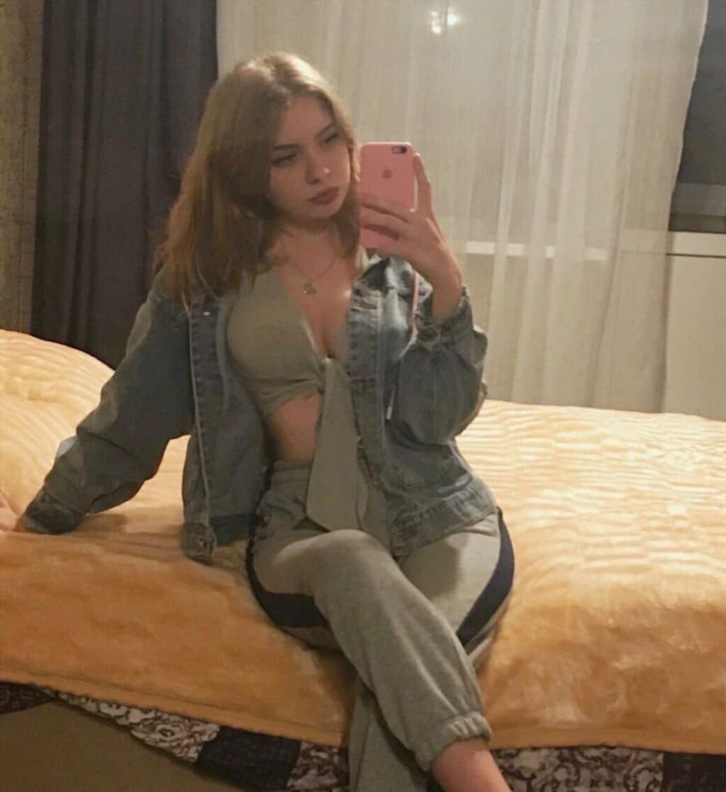 Новые кадры katrlvinaa Эксклюзивный слив katrlvinaa с фотосессии