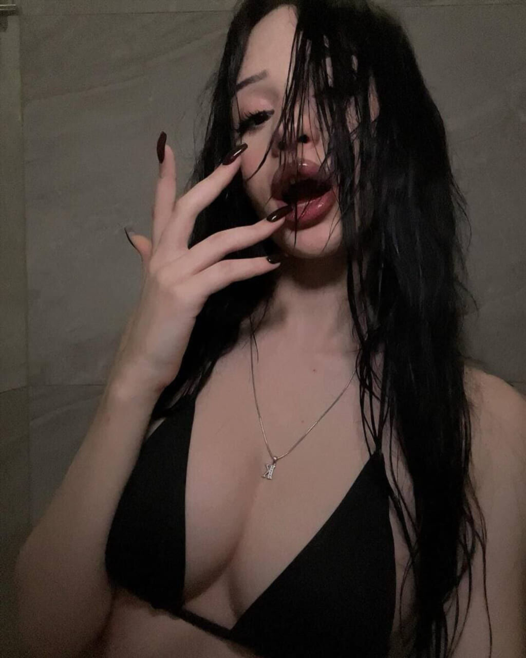 Откровенный сет блогерши onlykrisssty (откровенный фотосет, кадр 134)