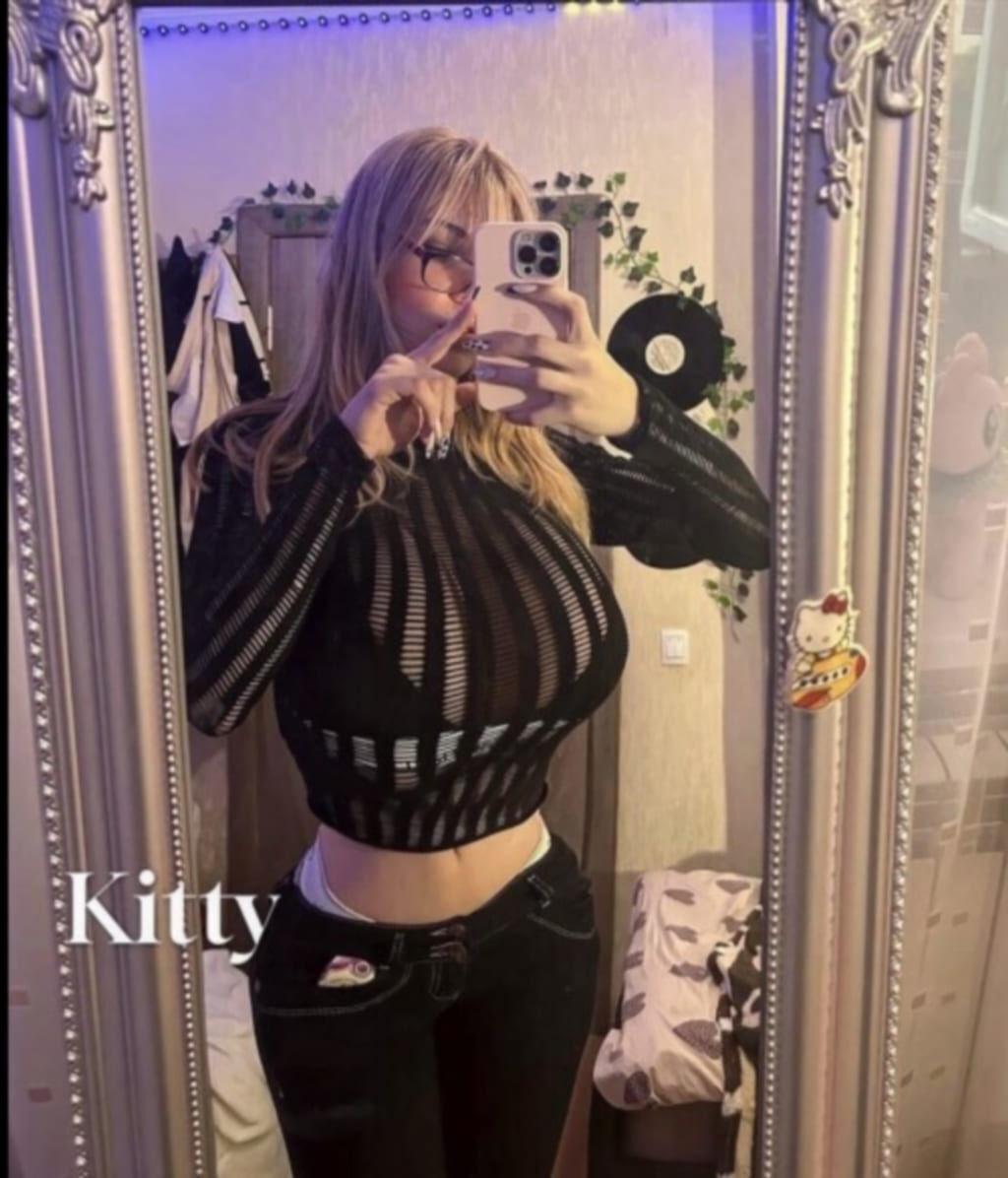 Слив новой фотосессии kitty keettt (горячие кадры, кадр 305)