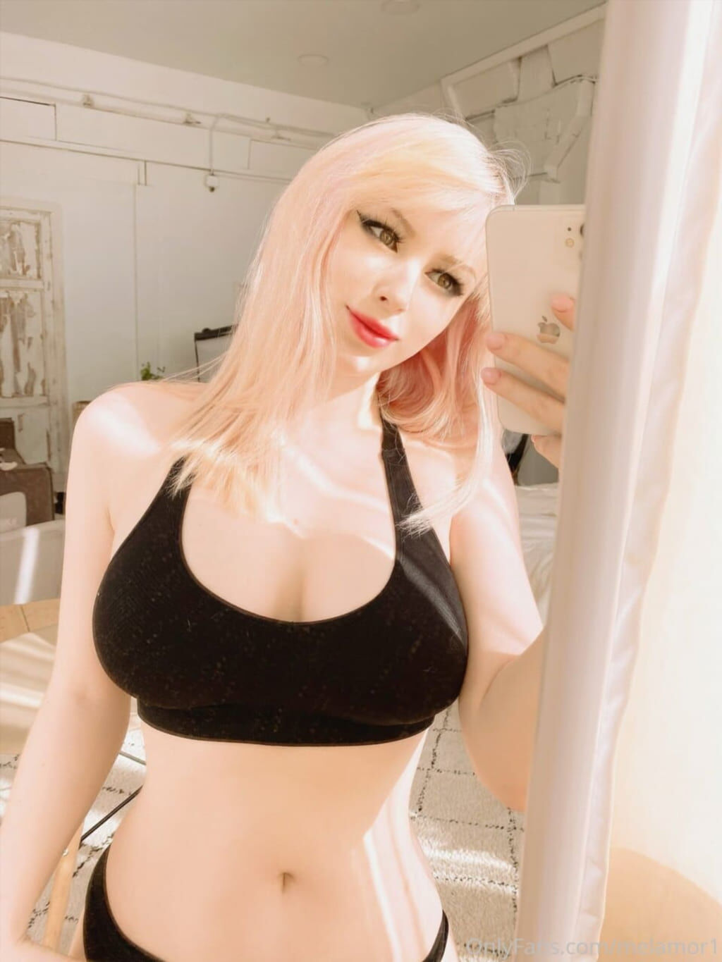 Эксклюзив с Boosty — высокое качество #209 Эксклюзивный слив lady melamori с бусти (подборка из сета, кадр 209)