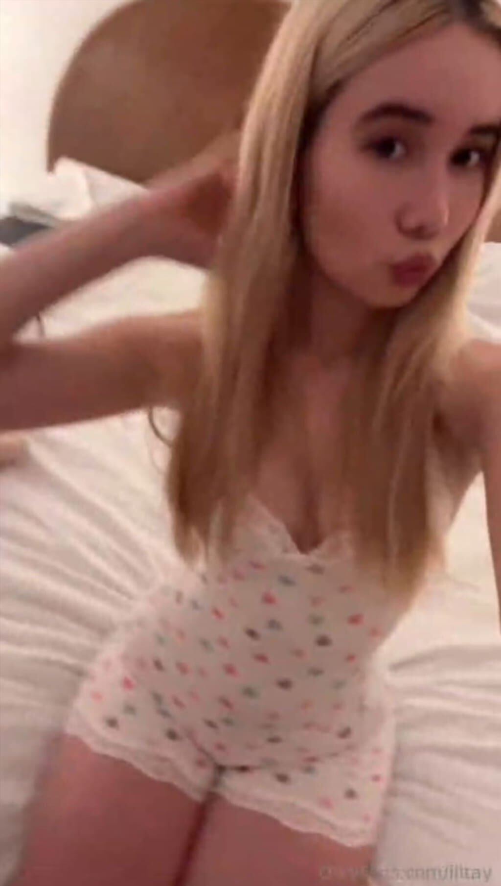 Lil Tay слив фотографий из гримерки (откровенный фотосет, кадр 42)