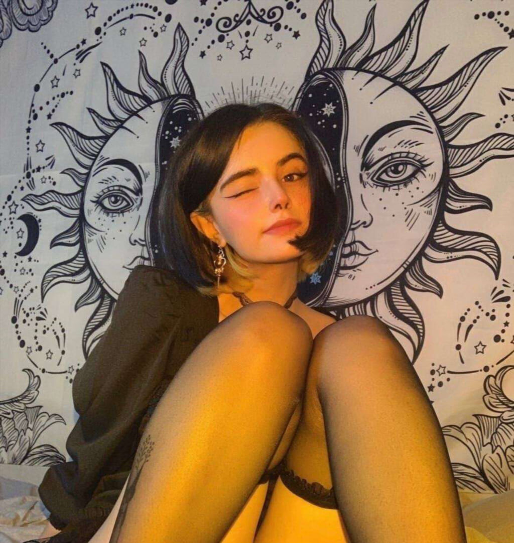 Слив пака фото loonassoftfeet (детальный ракурс, кадр 108)