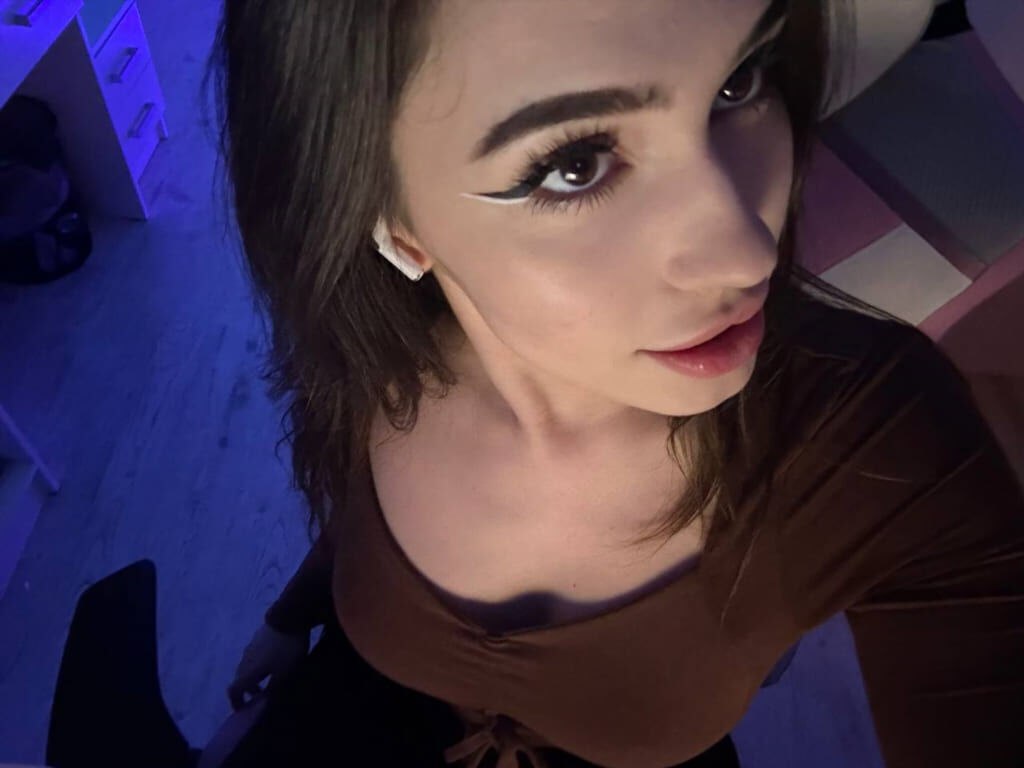 Mabelend без макияжа Слив фото Mabelend без макияжа
