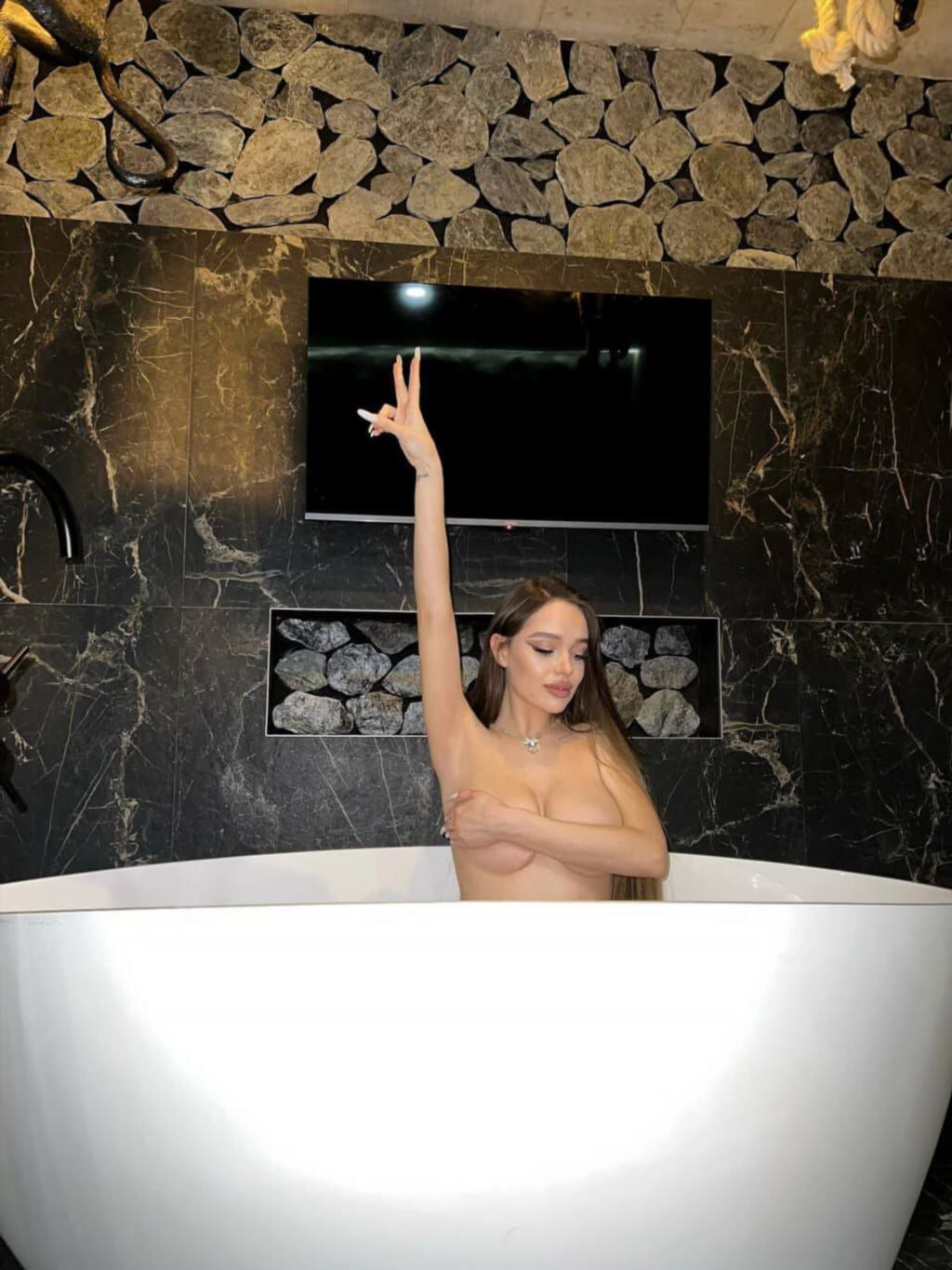 Стримерша Madness Даша Юрченко сет (в высоком качестве, кадр 41)