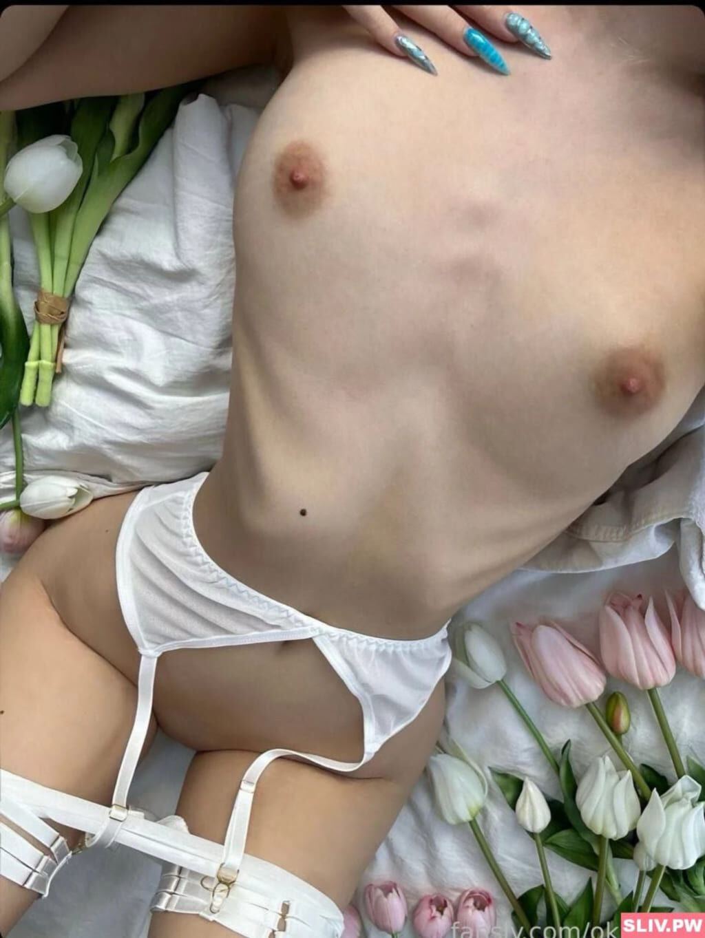 Слив приватных сетов okidooky (откровенный фотосет, кадр 75)
