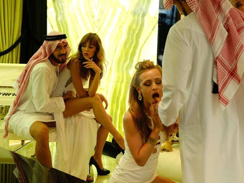 Portia party Dubai #43 Архивные снимки: Portia на пати в Дубае (кадры из закрытого архива, кадр 43)