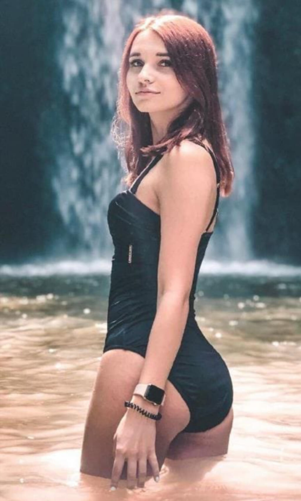 Smorodinova на стриме — эксклюзив #25 Слив со стрима: Валерия Смородинова (полный архив, кадр 25)