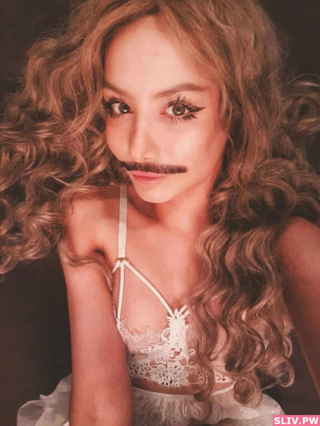 Сенсационный слив Trisha Fisher