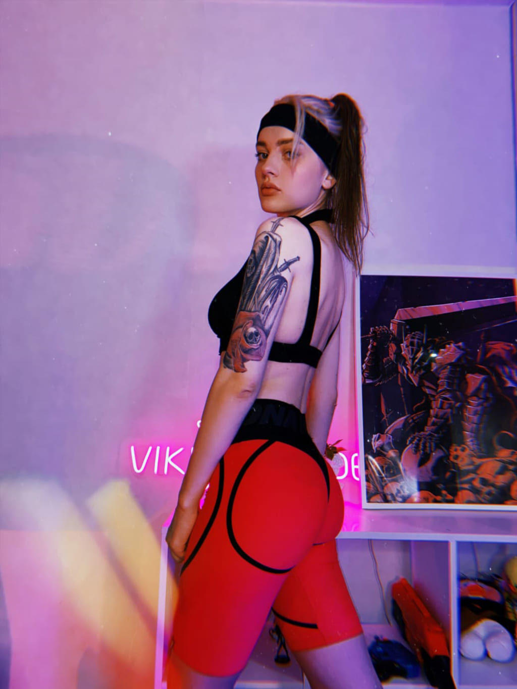 Слив Vikiblade: дерзкий фотосет (свежие снимки, кадр 100)